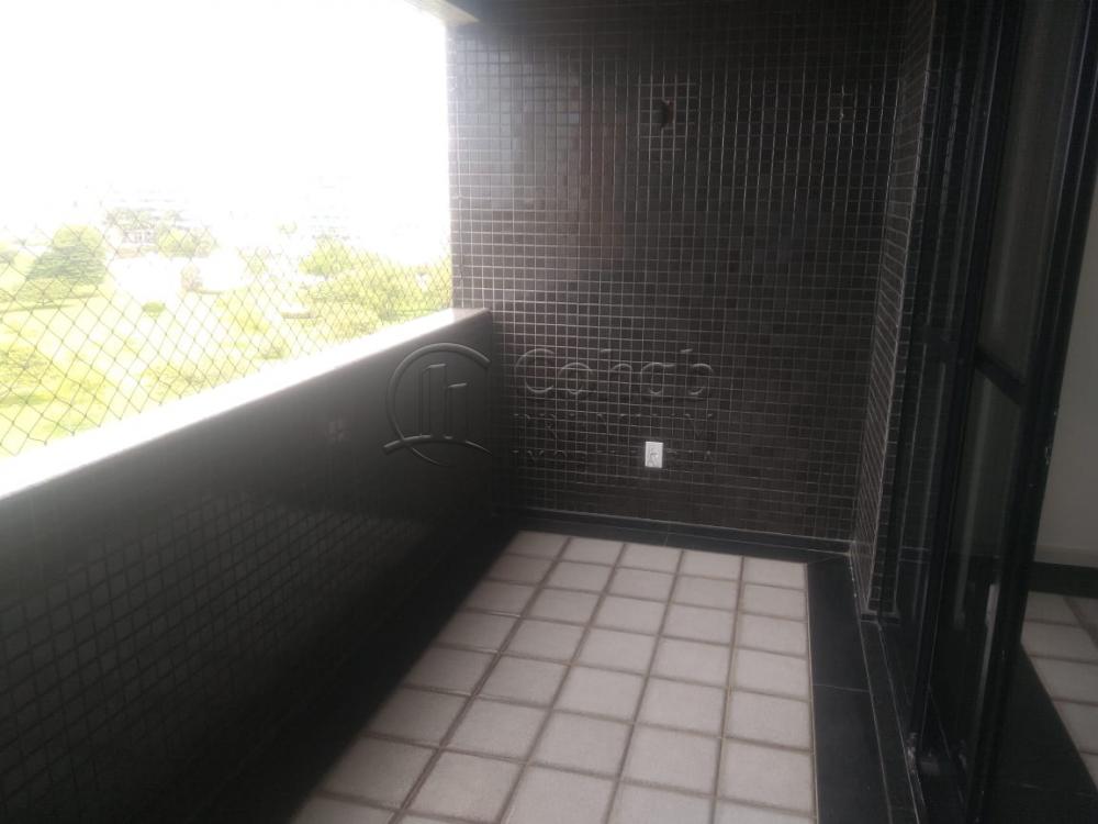Alugar Apartamento / Padrão em Aracaju R$ 1.600,00 - Foto 4