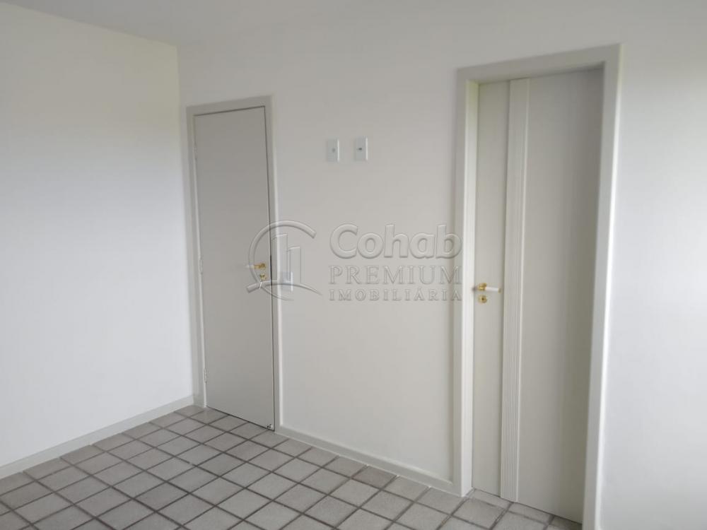 Alugar Apartamento / Padrão em Aracaju R$ 1.600,00 - Foto 8