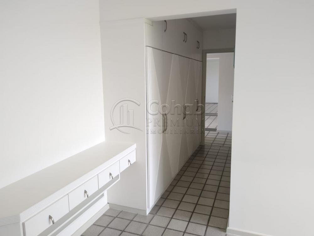 Alugar Apartamento / Padrão em Aracaju R$ 1.600,00 - Foto 14