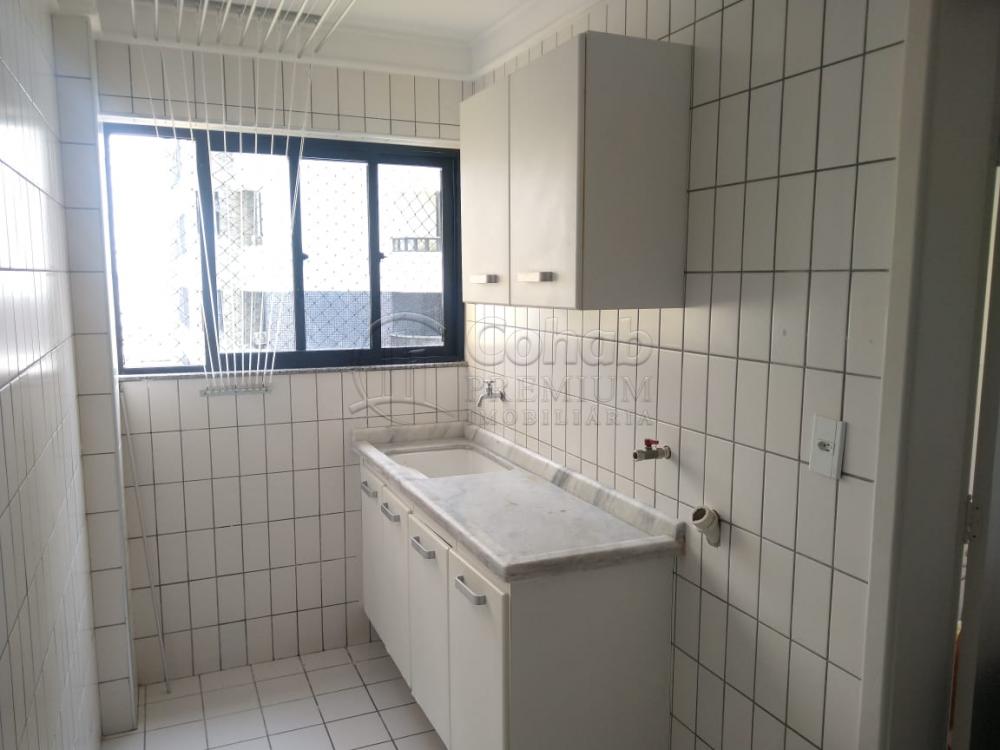 Alugar Apartamento / Padrão em Aracaju R$ 1.600,00 - Foto 22