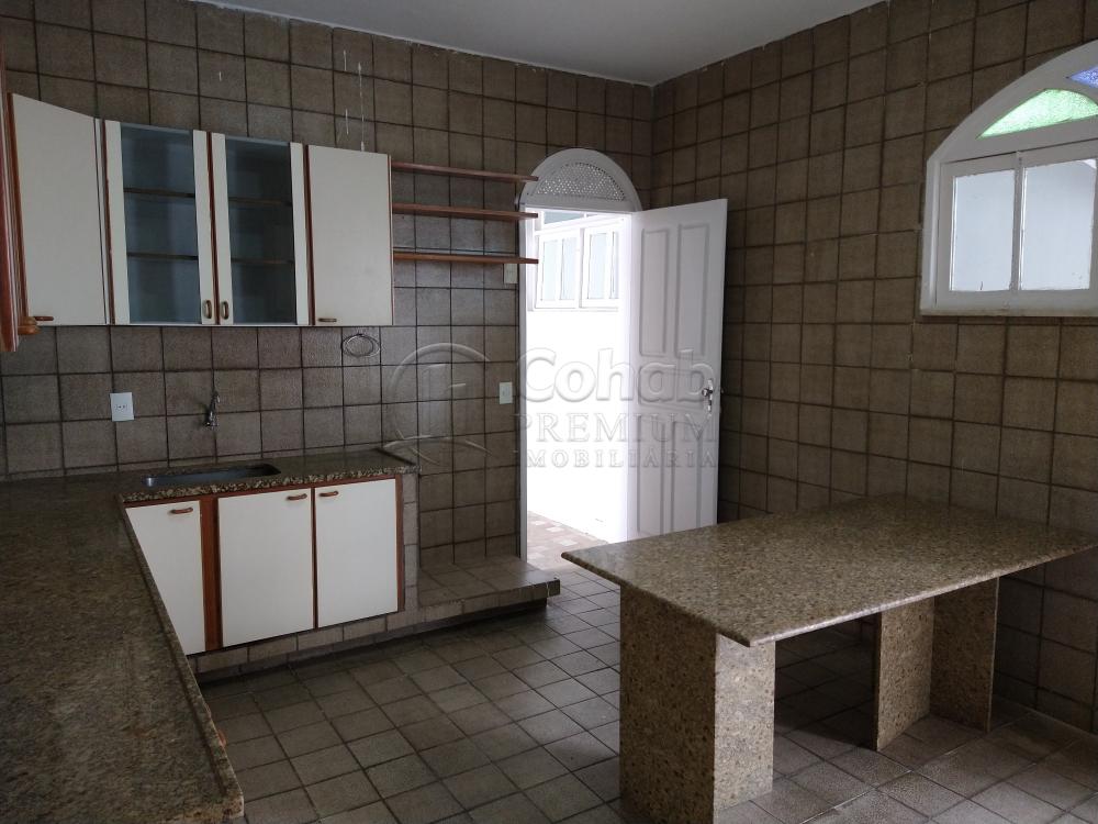 Alugar Casa / Padrão em Aracaju apenas R$ 4.000,00 - Foto 31 Alugar Casa / Padrão em Aracaju apenas R$ 4.000,00 - Foto 31