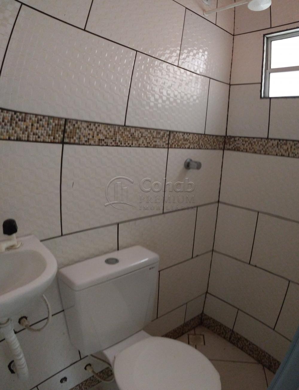Alugar Apartamento / Residencial Apartamento em Aracaju R$ 650,00 - Foto 11
