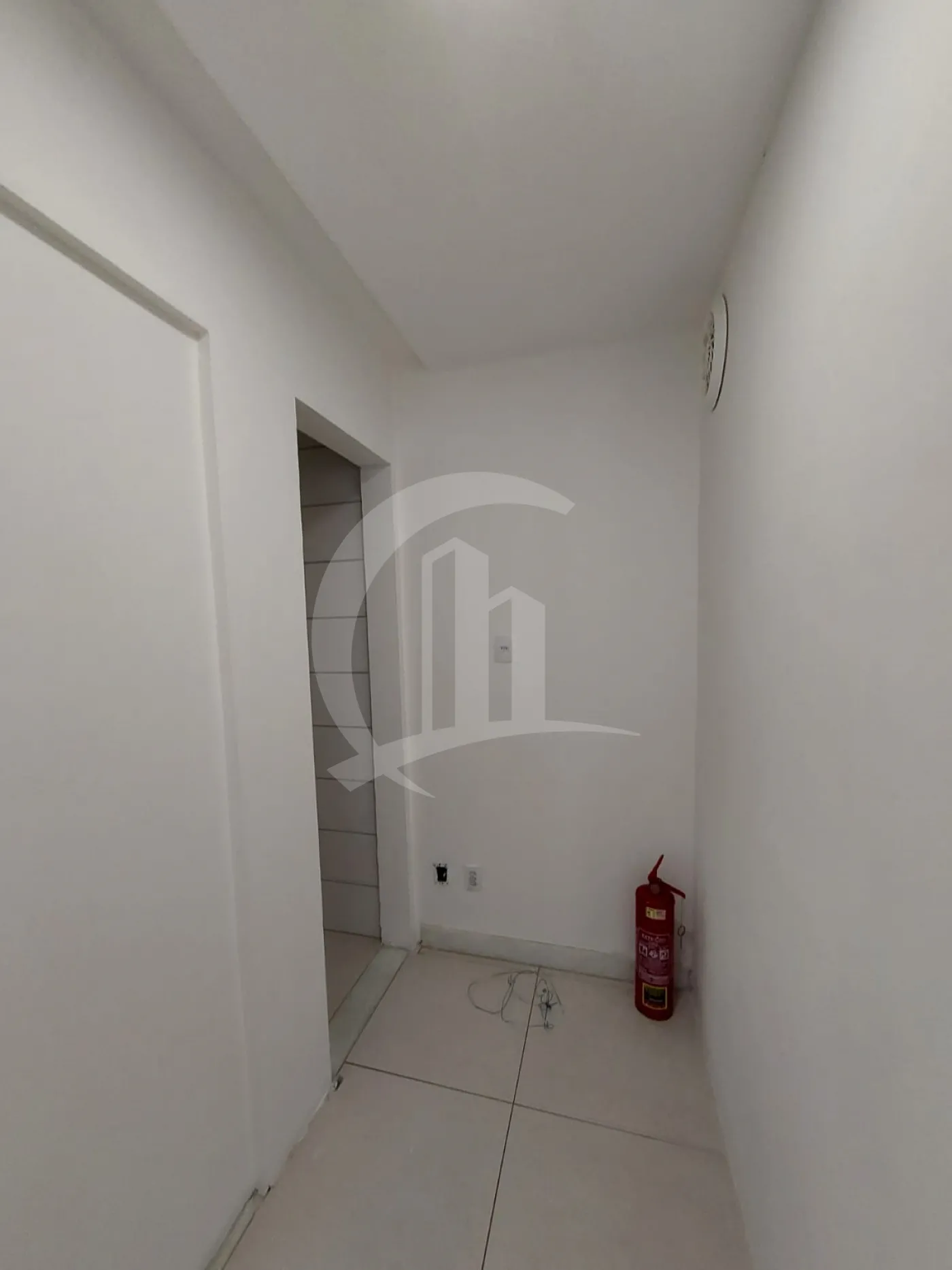 Alugar Comercial / Sala em Aracaju R$ 8.000,00 - Foto 15