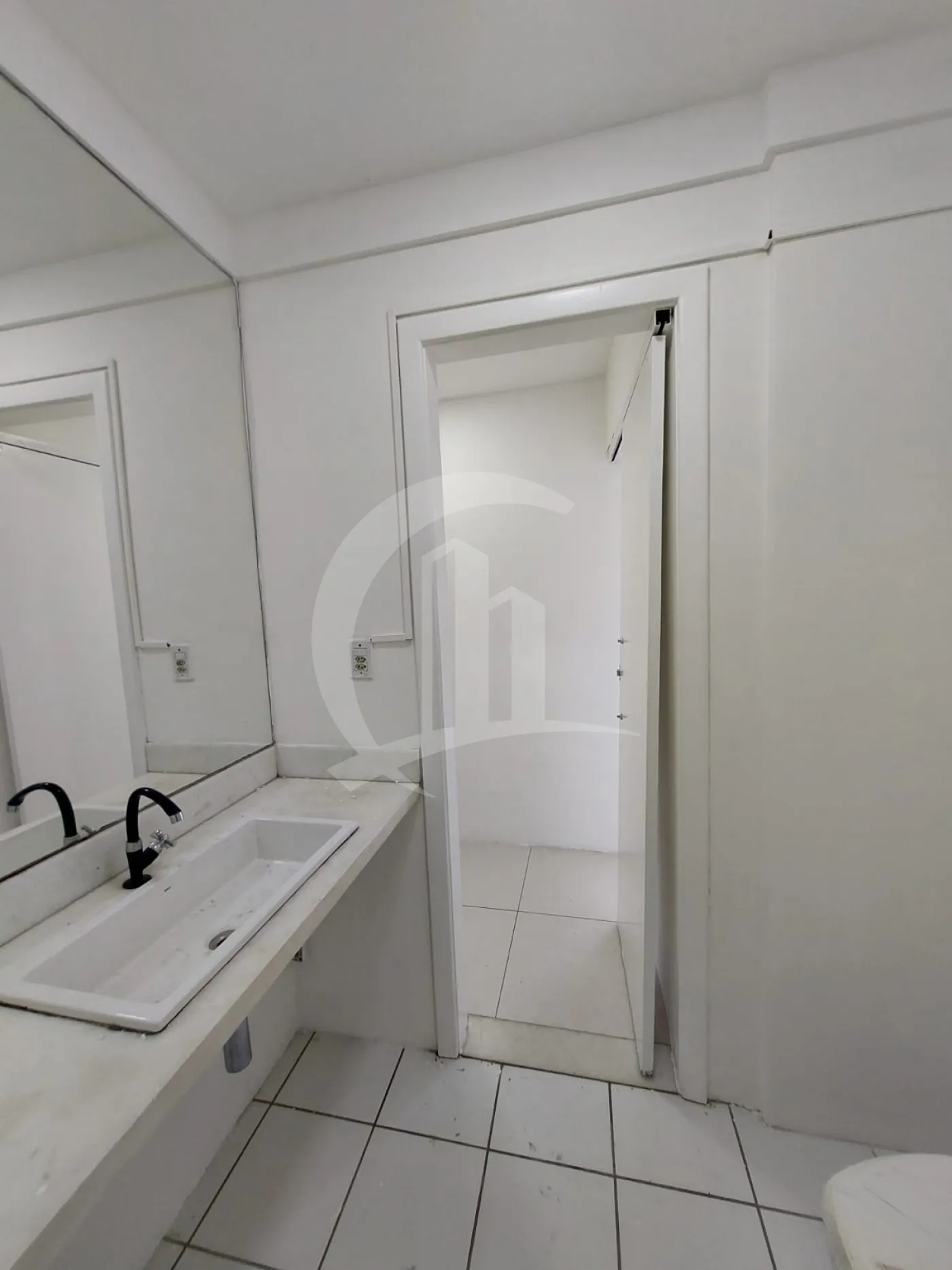 Alugar Comercial / Sala em Aracaju R$ 8.000,00 - Foto 18