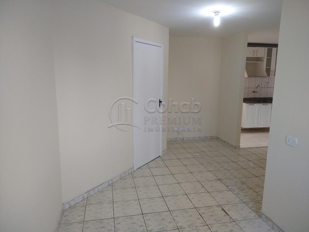 Alugar Apartamento / Padrão em Aracaju R$ 750,00 - Foto 4