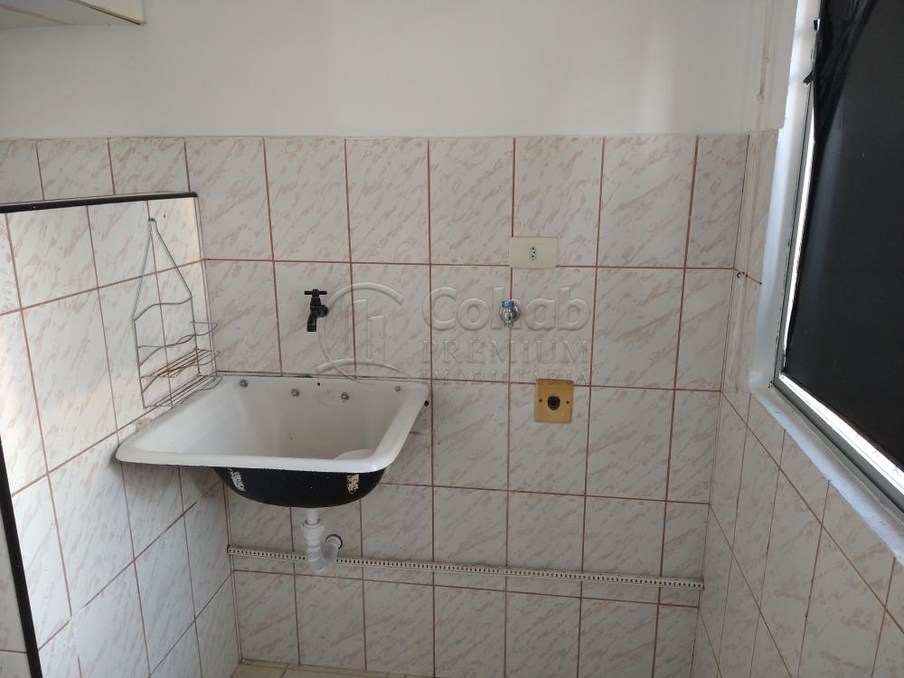 Alugar Apartamento / Padrão em Aracaju R$ 750,00 - Foto 16