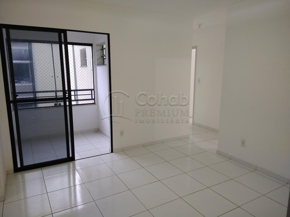 Alugar Apartamento / Padrão em Aracaju R$ 650,00 - Foto 2
