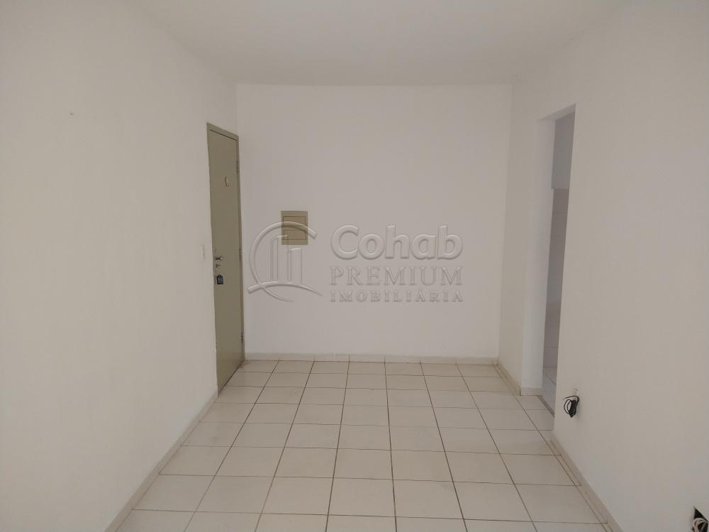Alugar Apartamento / Padrão em Aracaju R$ 870,00 - Foto 3