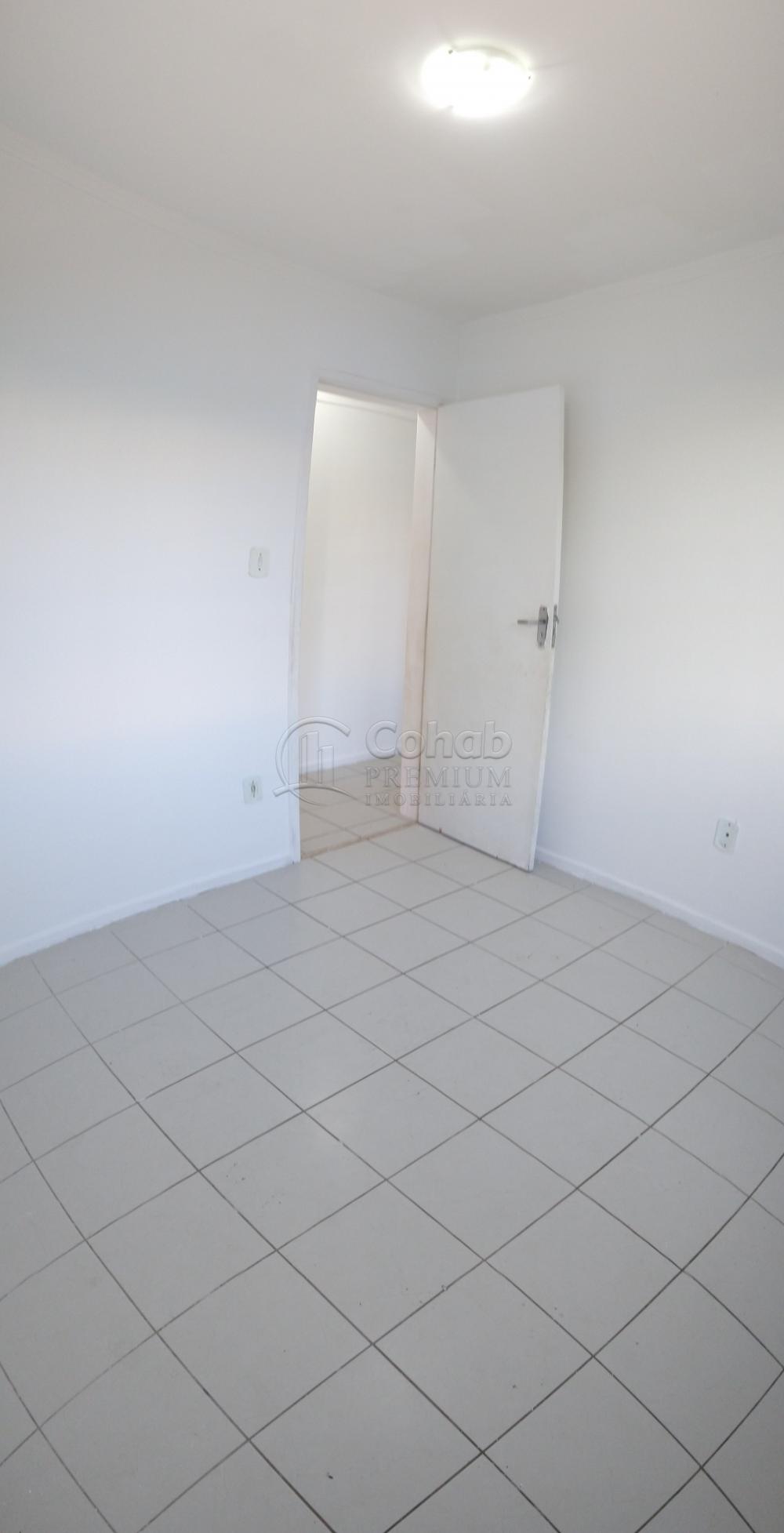 Alugar Apartamento / Padrão em Aracaju R$ 1.100,00 - Foto 7