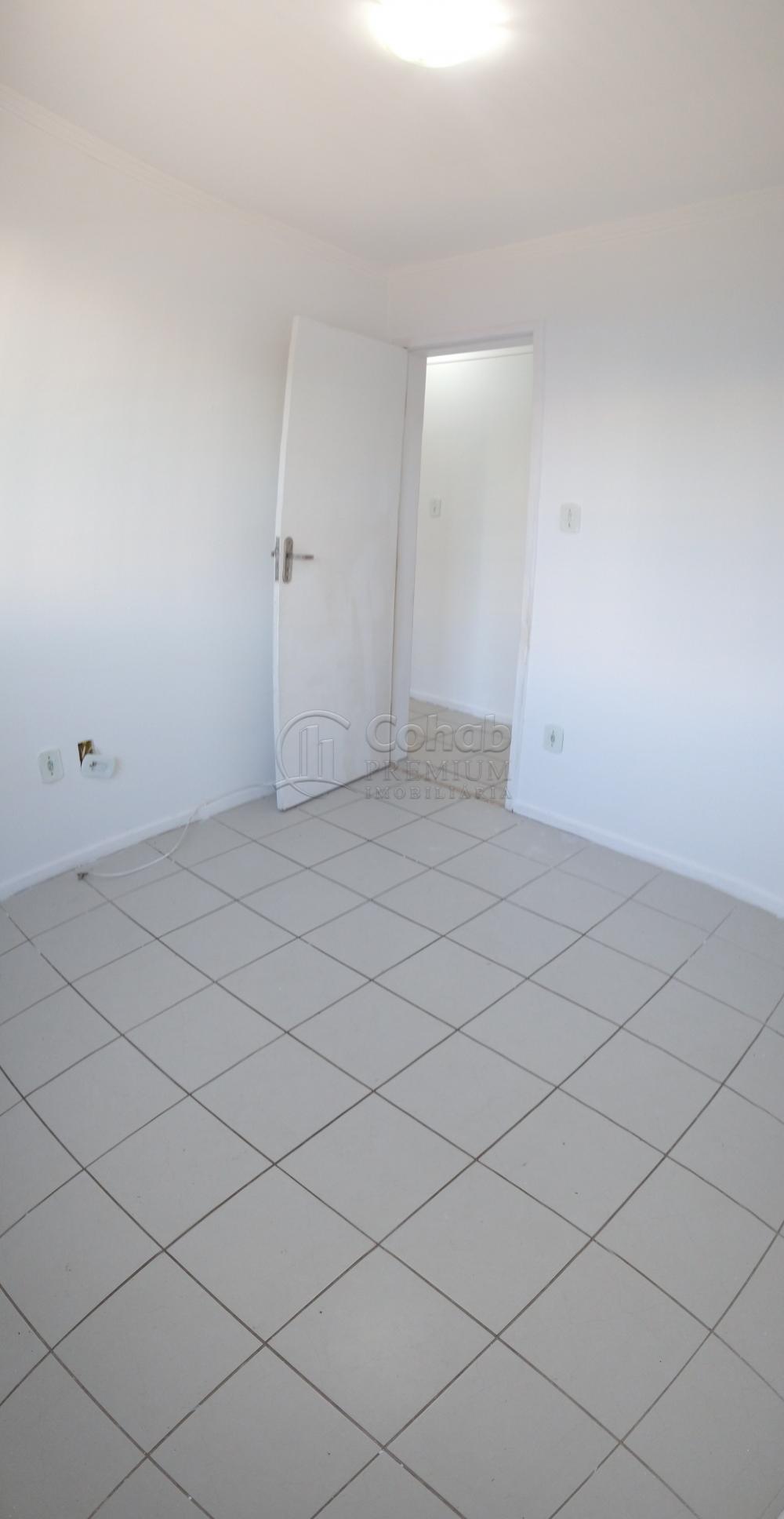 Alugar Apartamento / Padrão em Aracaju R$ 1.100,00 - Foto 9