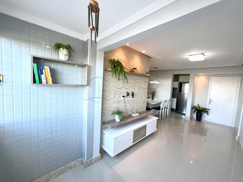 Comprar Apartamento / Padrão em Aracaju R$ 320.000,00 - Foto 2