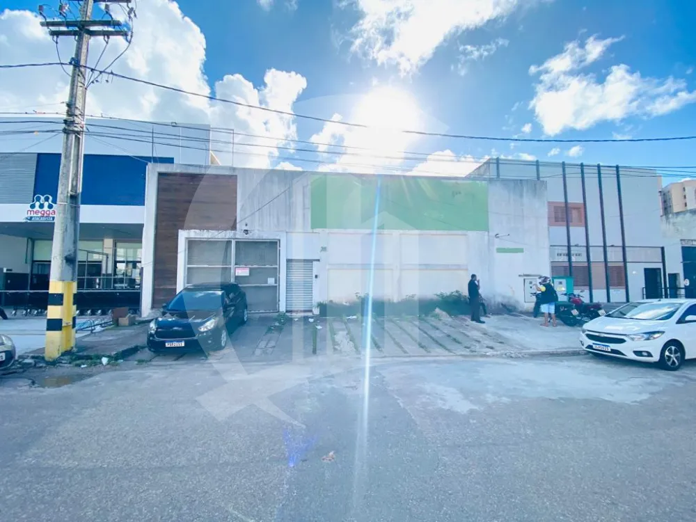 Comprar Comercial / Galpão em Aracaju R$ 2.000.000,00 - Foto 1