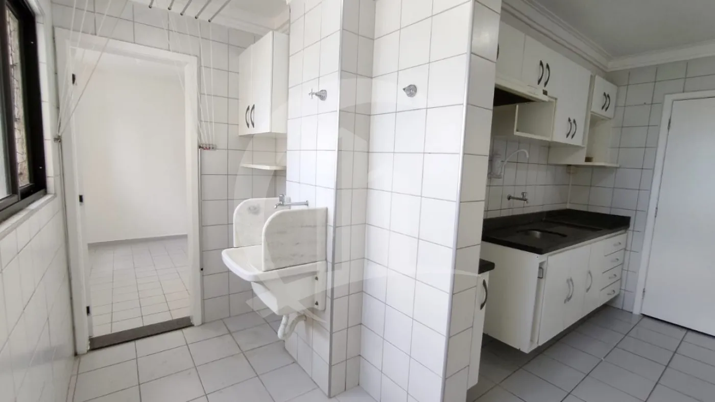 Comprar Apartamento / Padrão em Aracaju R$ 500.000,00 - Foto 8