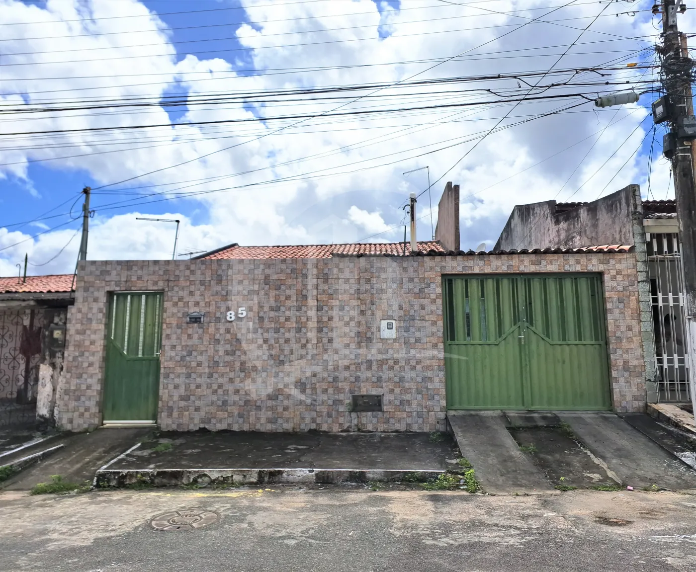 Alugar Casa / Padrão em Aracaju R$ 1.700,00 - Foto 1