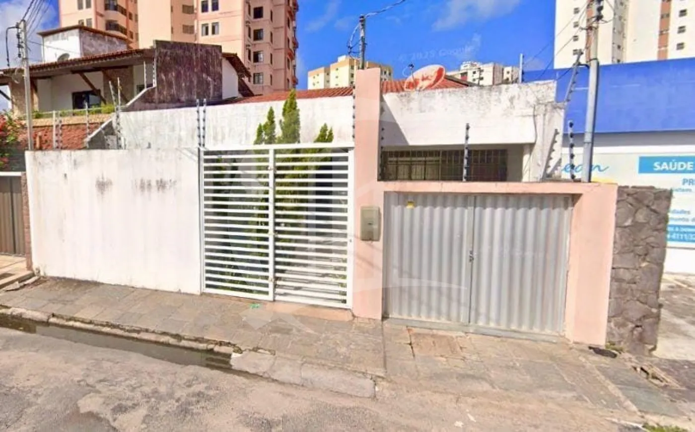 Comprar Casa / Padrão em Aracaju R$ 550.000,00 - Foto 1