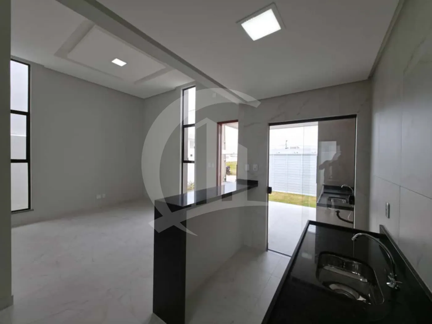 Comprar Casa / Padrão em Barra dos Coqueiros R$ 420.000,00 - Foto 7