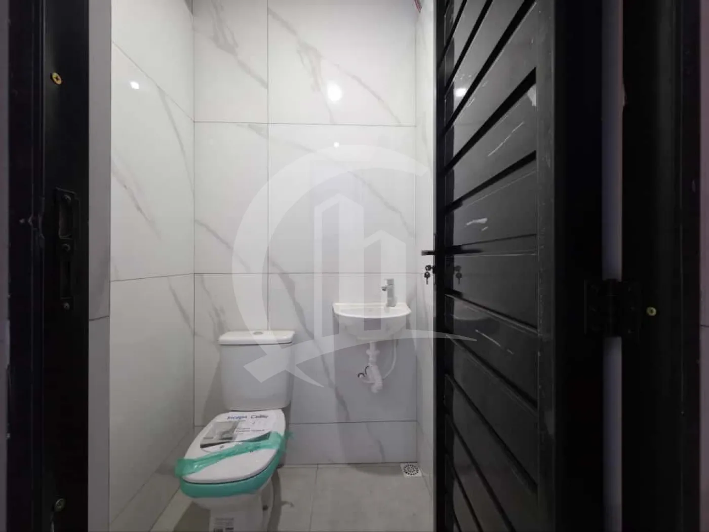 Comprar Casa / Padrão em Barra dos Coqueiros R$ 440.000,00 - Foto 3