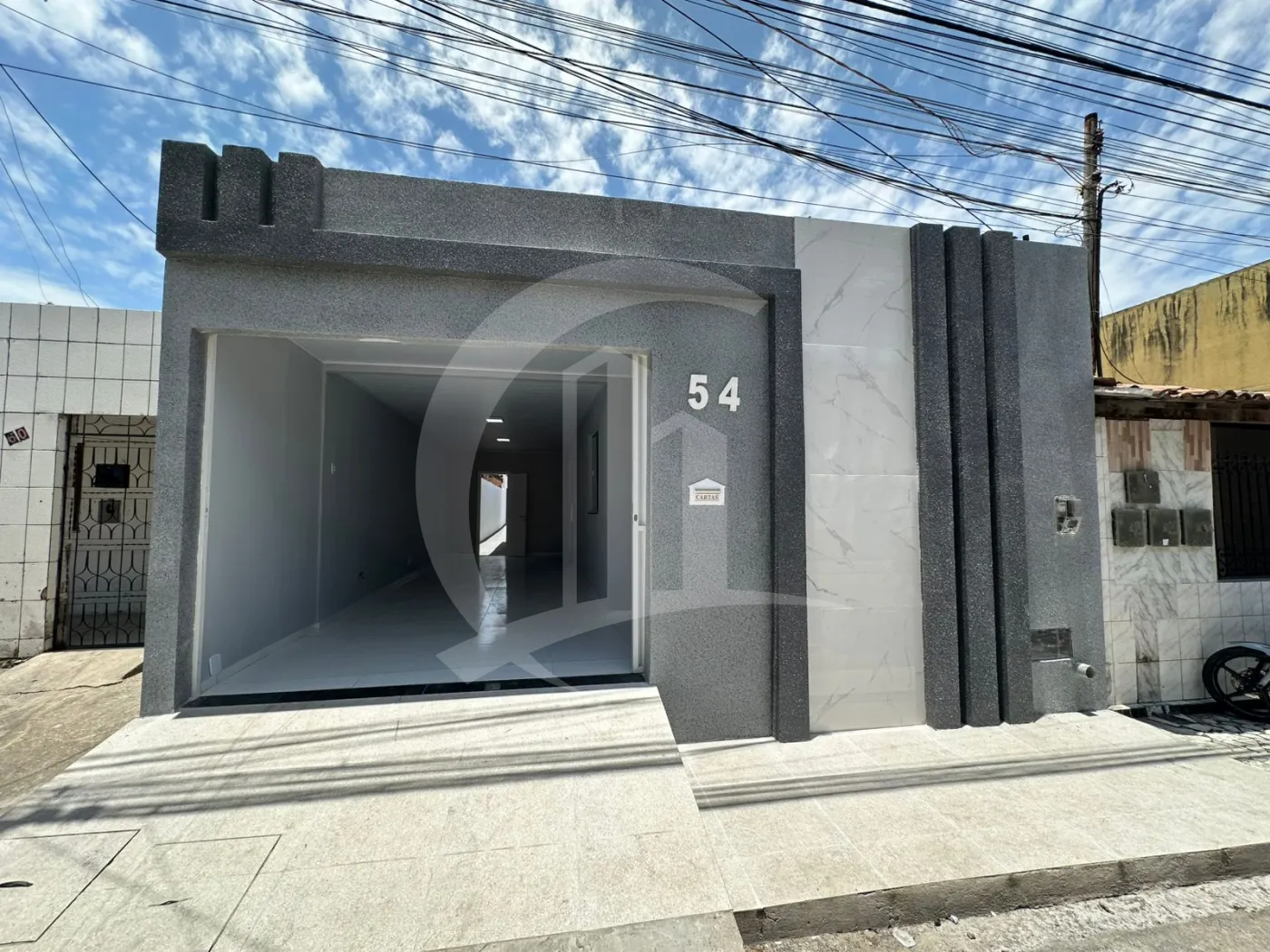 Comprar Casa / Padrão em Aracaju R$ 390.000,00 - Foto 2