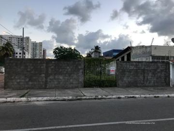 Alugue terreno em ótima localização no bairro Atalaia.