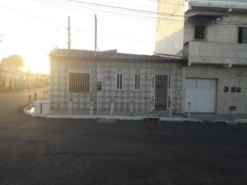 Alugar Casa / Padrão em Barra dos Coqueiros. apenas R$ 150.000,00