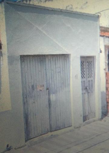 Alugar Casa / Padrão em Aracaju. apenas R$ 320.000,00