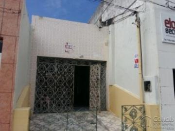 Alugar Casa / Padrão em Aracaju. apenas R$ 284.000,00