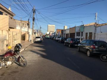 Alugar Comercial / Casa em Aracaju R$ 1.000,00 - Foto 11 Alugar Comercial / Casa em Aracaju R$ 1.000,00 - Foto 11