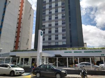 Sala comercial em ótima localização no Centro Médico Odontológico de Sergipe.