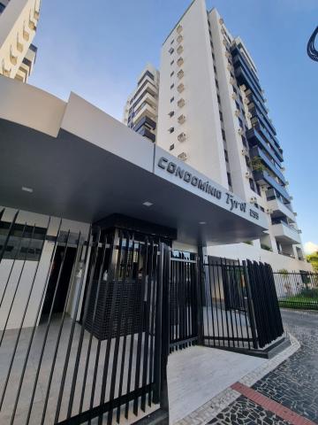 Alugar Apartamento / Padrão em Aracaju. apenas R$ 580.000,00