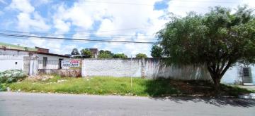 Terreno em rua pública, no Bairro América. (Vizinho a empresa Limpa fossa Moderna)