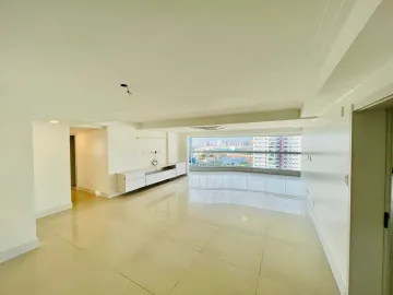 Excelente Apartamento a venda no Mansão Jardim Residence com 180m²