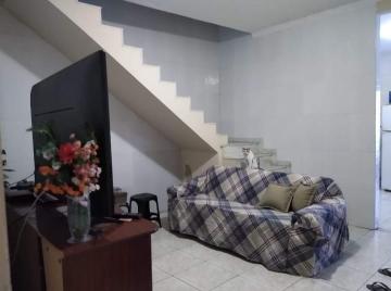 CASA  COM 3/4, SUITE, SOMBRA, PRÓXIMA A AV. OSVALDO ARANHA