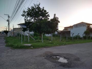 Alugue Terreno em ótima localização no bairro Atalaia.