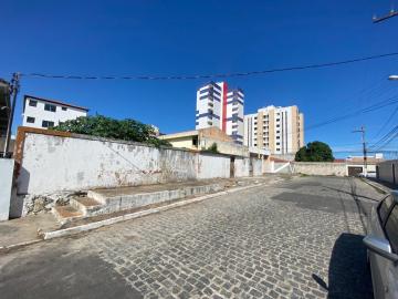 Alugar Terreno / Padrão em Aracaju. apenas R$ 465.000,00