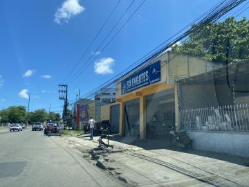 Ponto comercial em excelente localização na Av. Tancredo Neves