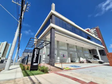 Loja Comercial no Bairro Atalaia Pé direito duplo- Passível de expansão.