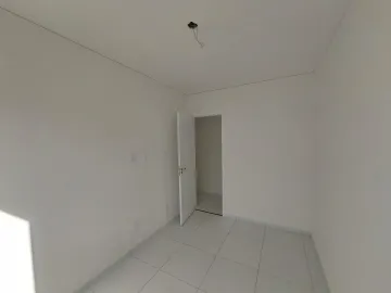 Apartamento no Cond. Moradas Universitá no Bairro Rosa Maria, São Cristovão.