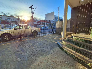 Prédio Comercial semi mobiliado em ótima localização na Av. Zaqueu Brandão no Bairro São José.
