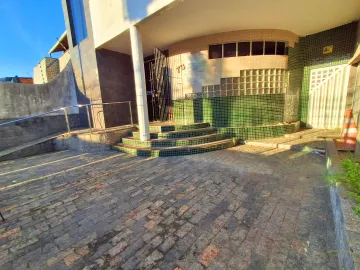 Prédio Comercial semi mobiliado em ótima localização na Av. Zaqueu Brandão no Bairro São José.