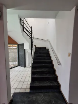 Sala comercial em ótima localização no bairro São José.