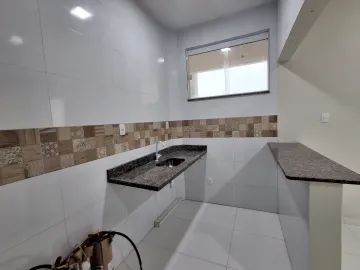 Apartamento no bairro Coroa do Meio com Água, Energia e IPTU inclusos no aluguel.