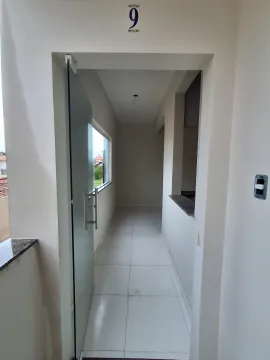 Apartamento no bairro Coroa do Meio com Água, Energia e IPTU inclusos no aluguel.