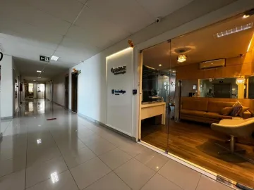 Sala comercial no Centro Médico Jardins