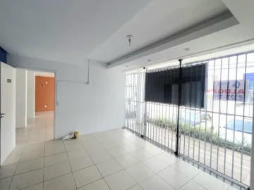 Excelente Ponto Comercial em localização estratégica na Av. Hermes Fontes, ótimo para seu negócio.