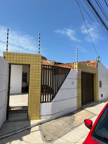 Casa à venda no bairro Aruana