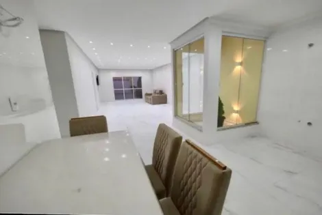 Alugar Casa / Padrão em Aracaju. apenas R$ 600.000,00