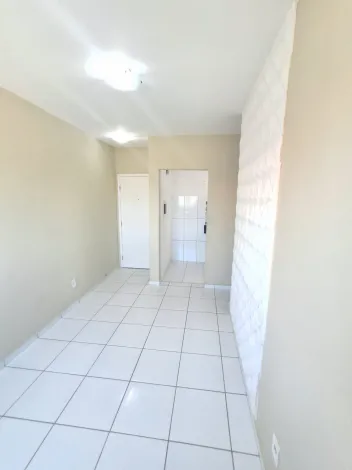 Apartamento no Cond. Grand Ville, na Barra dos Coqueiros.