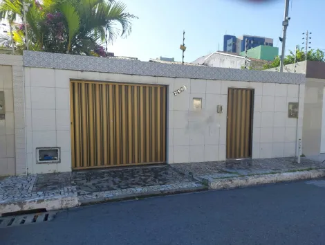 Alugar Casa / Padrão em Aracaju. apenas R$ 630.000,00