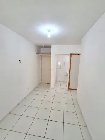 Apartamento em ótima localização no Cond. Grand Ville na Barra dos Coqueiros, com condomínio já incluso.