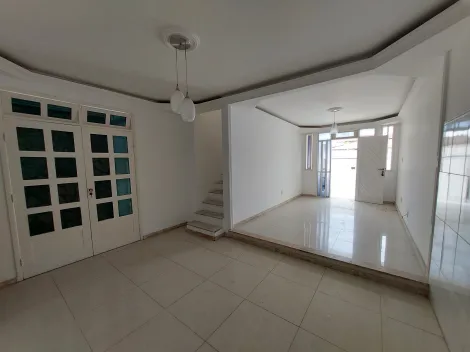 imagem 4 - Casa à Venda no Bairro Luzia Localização Privilegiada imagem 4 - Casa à Venda no Bairro Luzia Localização Privilegiada